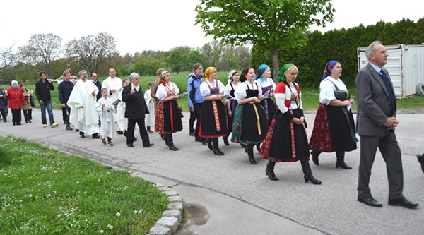 Fara Stinjaki na shodišću Celjanskoj Mariji 03.05.2015